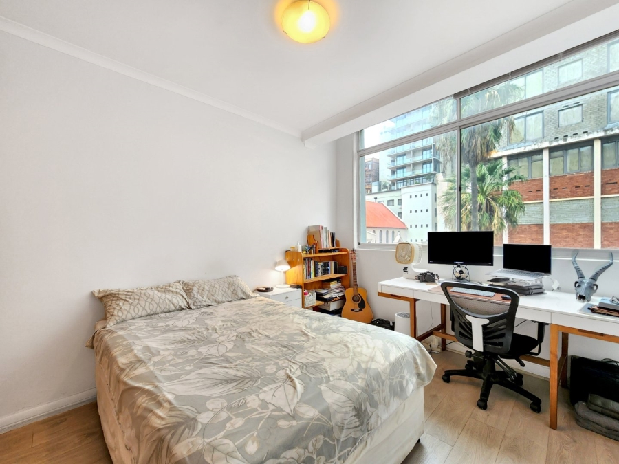 2 Bedroom Property for Sale in Cape Town City Centre Western Cape